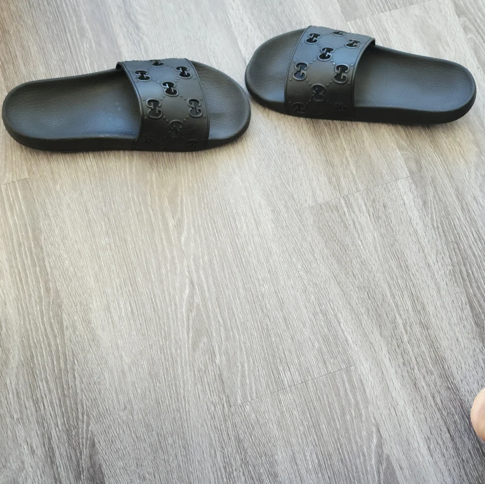 Gucci Embossed Black Slide Sandals - Picture 3 of 6